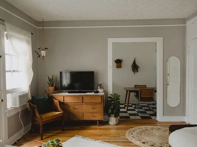 Sunny living room!
