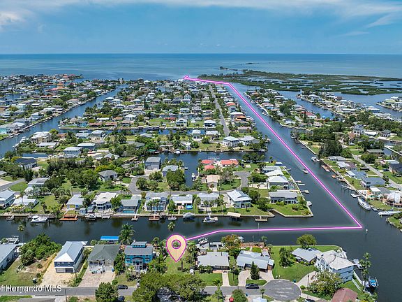 2nd image of 4493 Neptune Dr