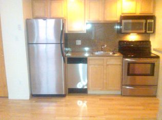 1814 Spruce St APT 2F, Philadelphia, PA 19103