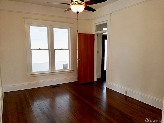 2nd image of 2322 S 25th St