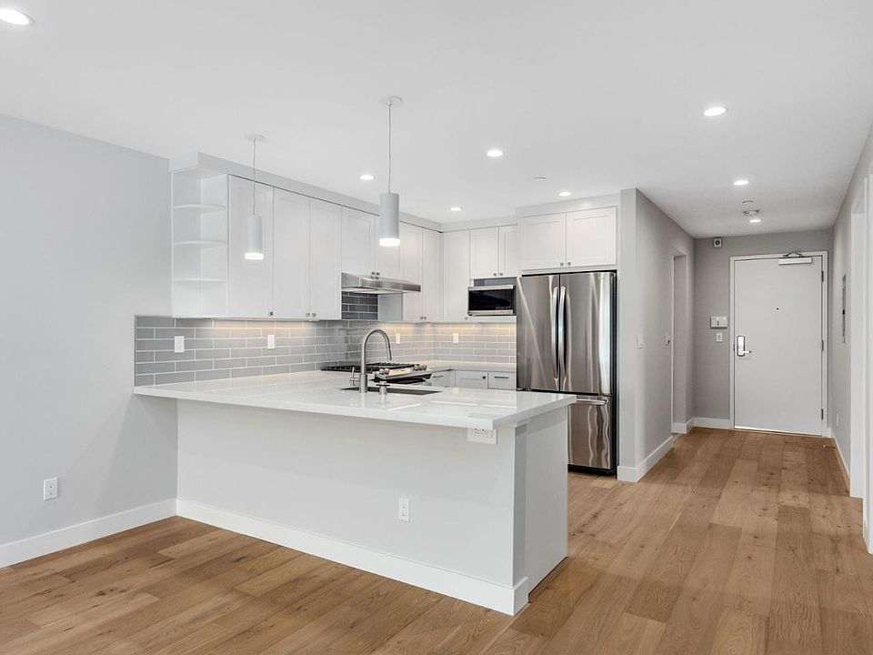 1st image of 30 Hermosa Ave Penthouse 2