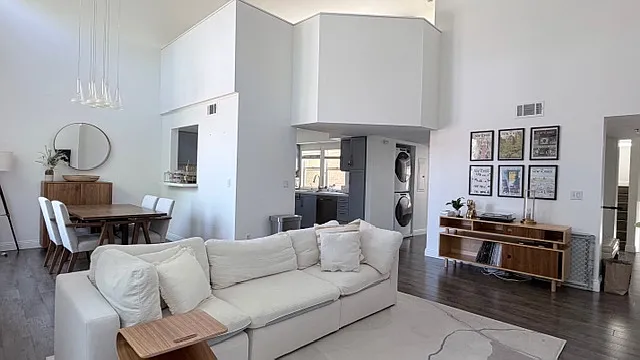 80 N Raymond Ave #205 — Photo 2