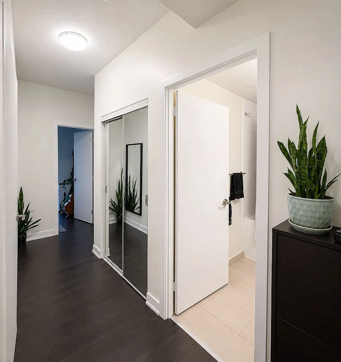 1603 Eglinton Ave W — Photo 2