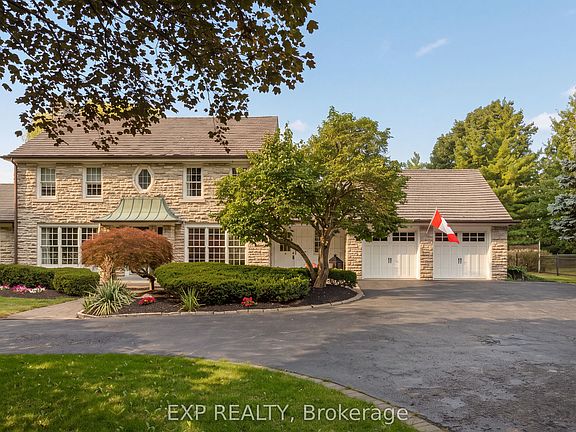 3rd image of 290 Bridgeport Rd E