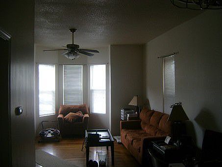 2nd image of 405 Locust St