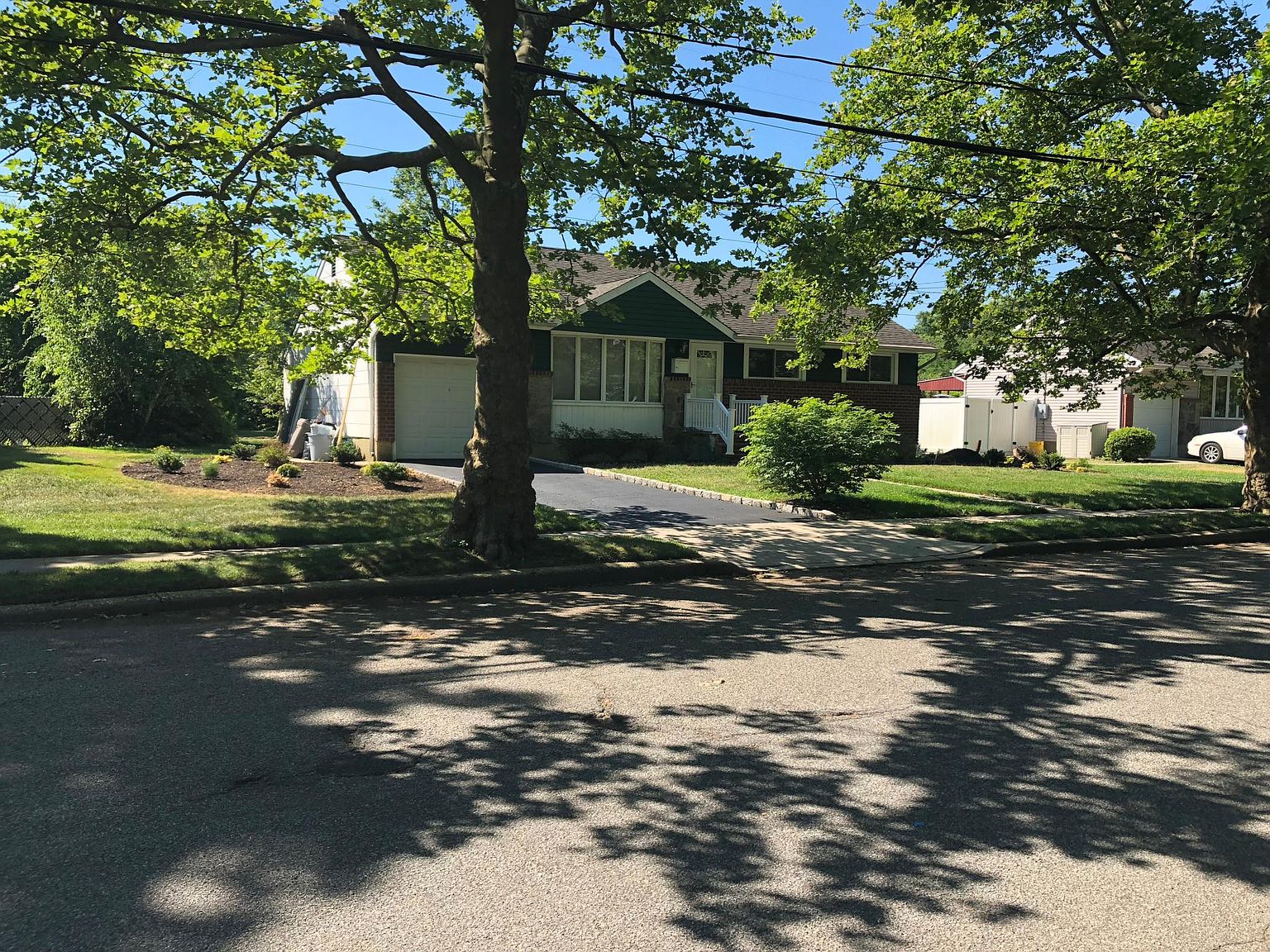 21 Pickwick Dr, Old Bethpage, NY 11804 Zillow