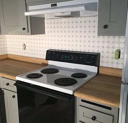 3rd image of 512 Redwood Dr