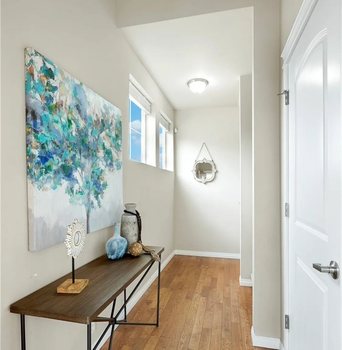 3 bed, 2.5 bath, 2125 sqft, $2,950 — Photo 2