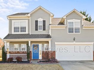 11 Derry Ln, Greer, SC 29650