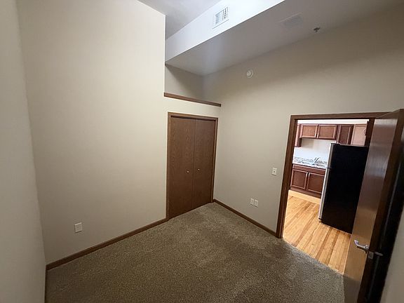 5th image of 214 S Kline St #31