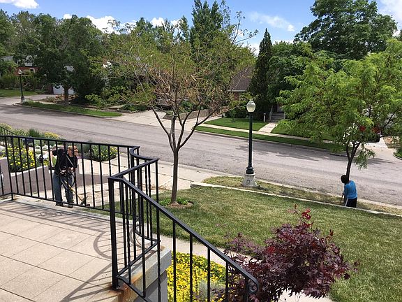 5th image of 1561 E Bryan Ave #1
