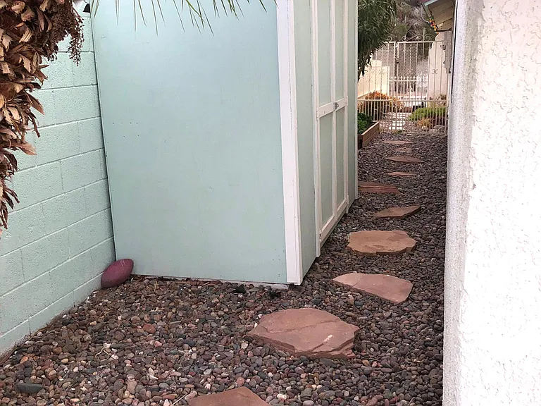W Mesa Vista Ave — Photo 41