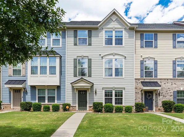4038 Zilker Park Dr, Charlotte, NC 28217