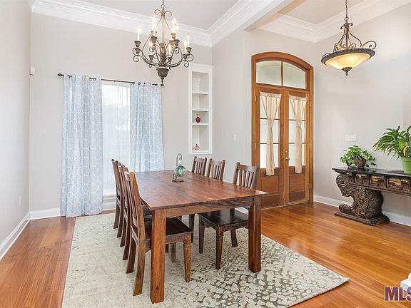 3rd image of 35437 Oak Manor Ave