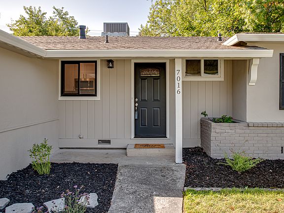 4th image of 7016 Laurel Oak Way
