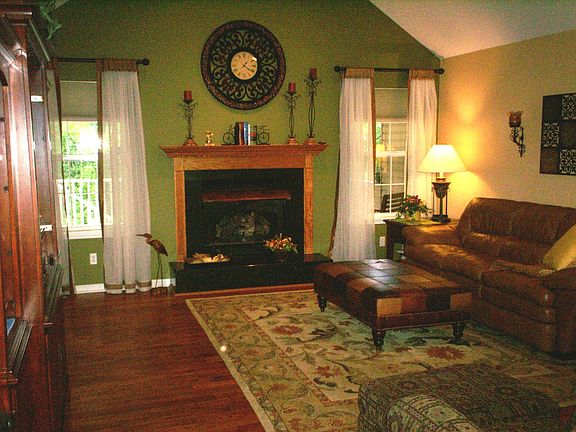Living Area 1