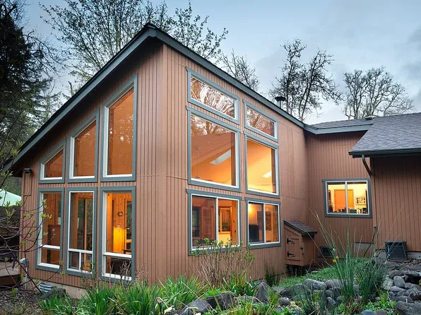 645 NW Calloway Dr, Corvallis, OR 97330