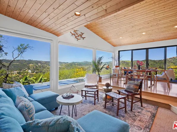1557 Penny Rd, Topanga, CA 90290