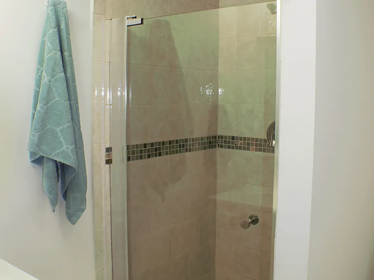 12019 Devilwood Dr — Photo 23