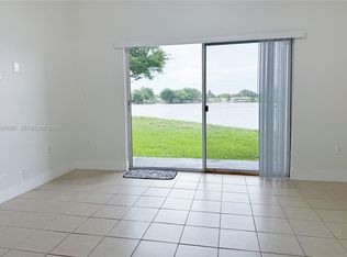 2001 NW 96th Ter #10J, Hollywood, FL 33024