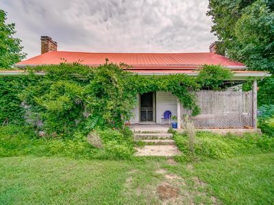 6855 Bizzell Howell Ln, College Grove, TN, 37046