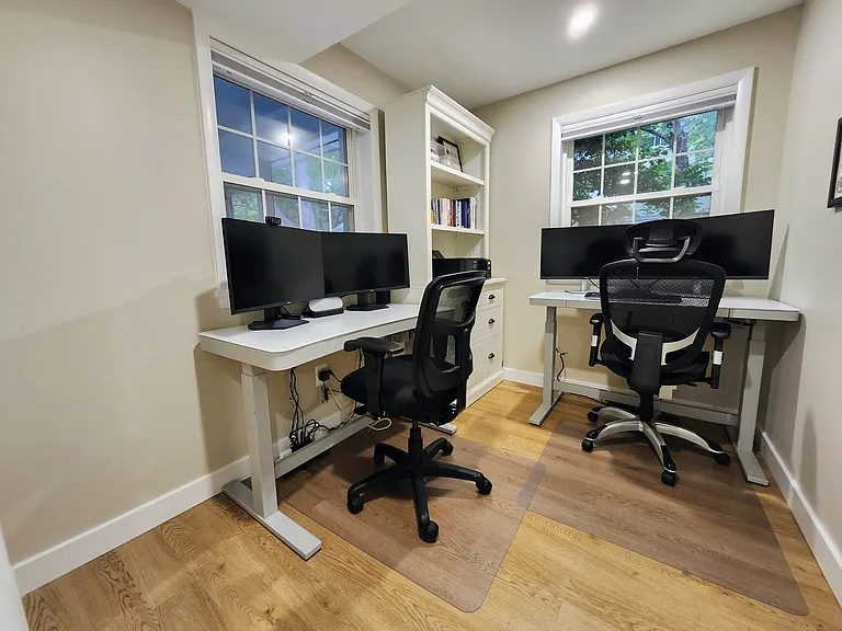 407 Russell Rd — Photo 41