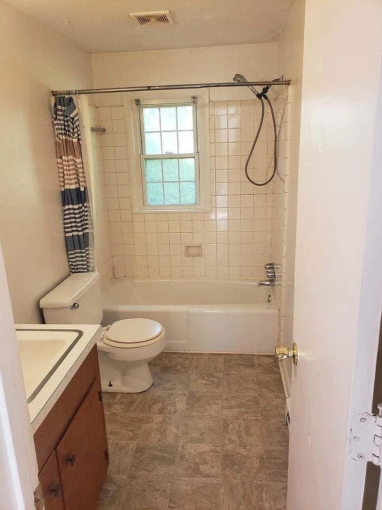 1 bed, 700 sqft, $775 — Photo 4