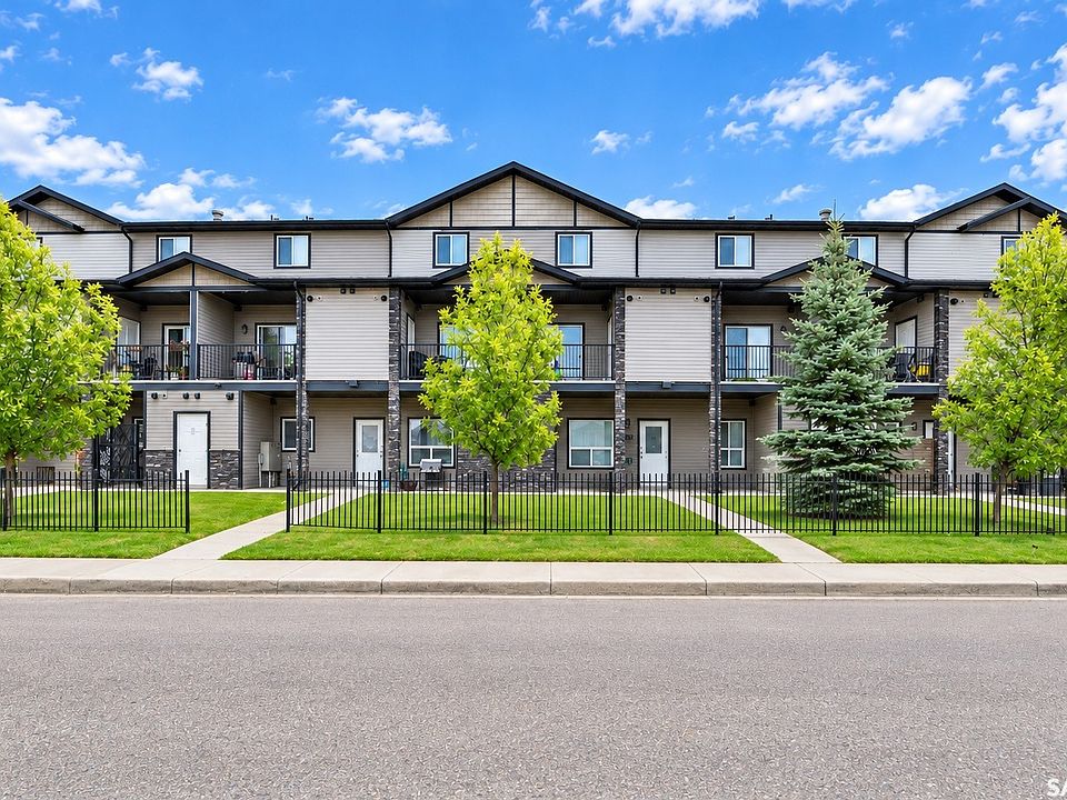 1st image of 103 Klassen Crescent #403