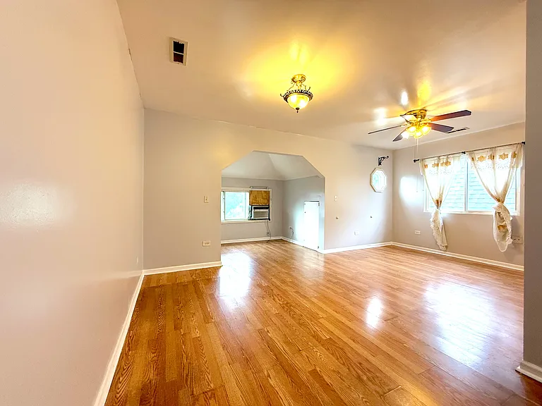 5517 W Parker Ave #2 — Photo 2