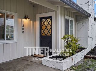 1300 Rowena Way #1, Sacramento, CA 95864