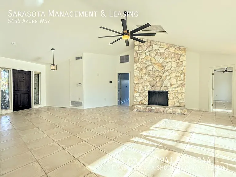 5456 Azure Way — Photo 7