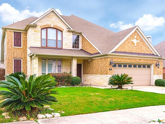 2nd image of 395 Summer Dr