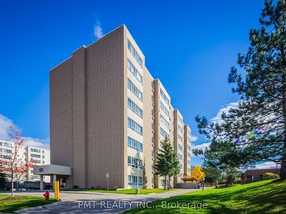 65 Highland Cres #303