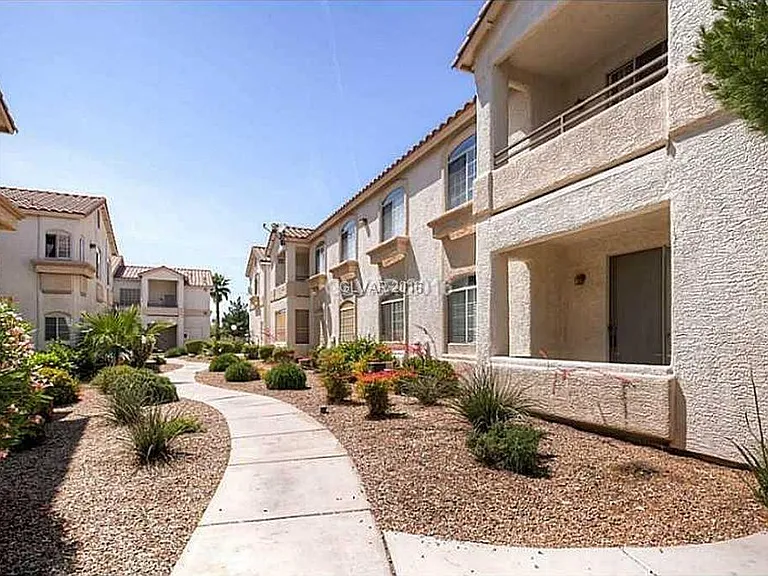 1405 S Nellis Blvd #2068 — Photo 2