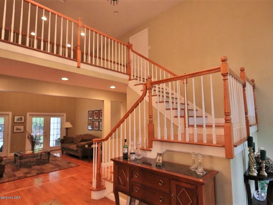 72 Sarah Dr, Shavertown, PA 18708 Zillow