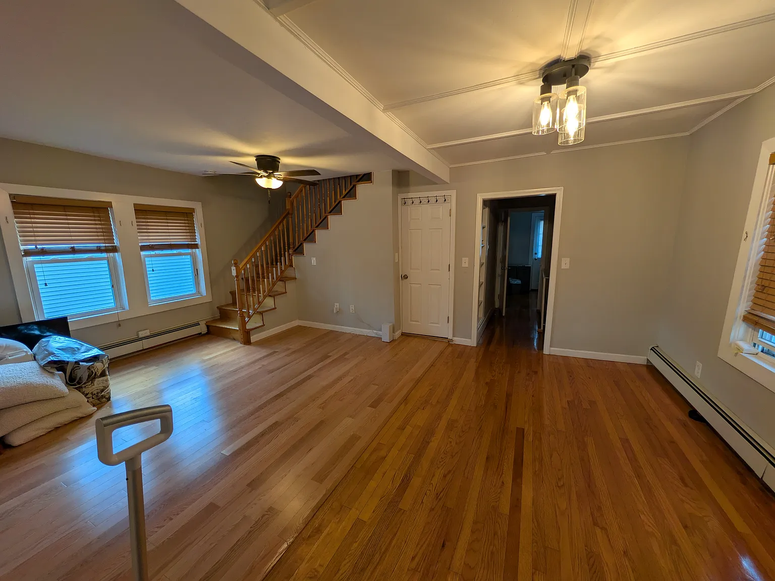 3 bed, 2.0 bath, 1500 sqft, $3,500 — Photo 4