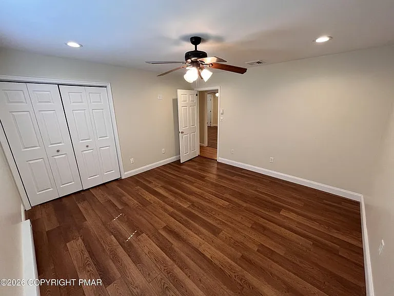 31 Hemlock Dr — Photo 16