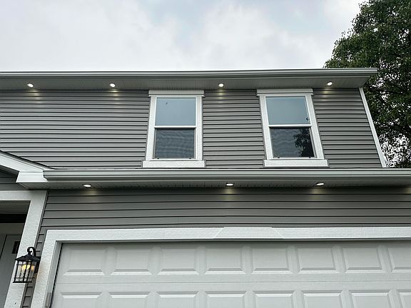 3rd image of 4749 Lesbrook Dr