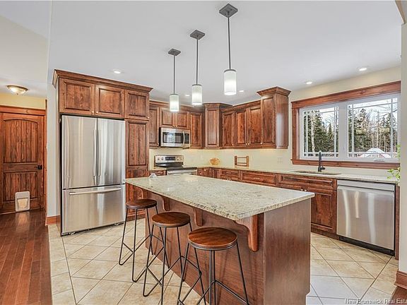 2nd image of 950 Mazerolle Settlement Rd