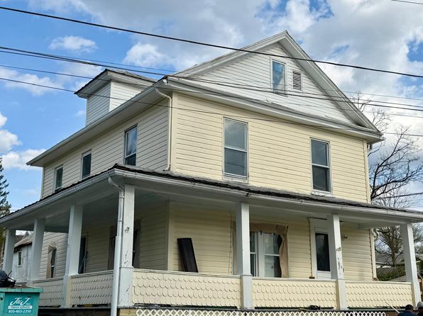 115 Main St #1