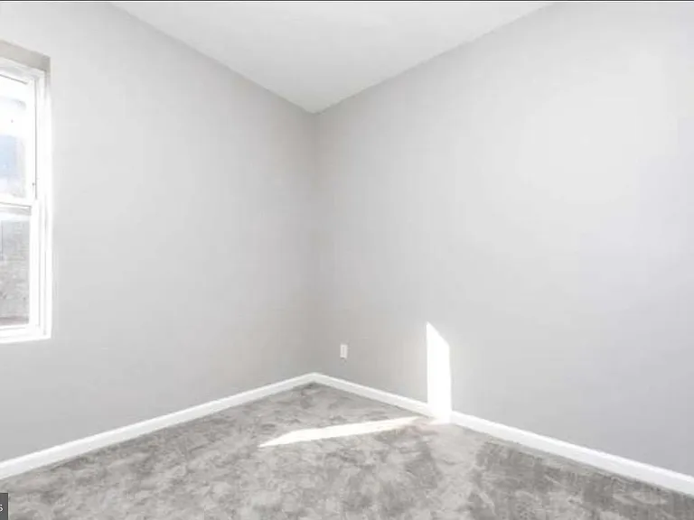 1638 Cole St — Photo 9