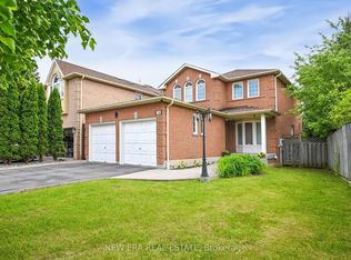 5380 Floral Hill Cres, Mississauga, ON L5V 1V3