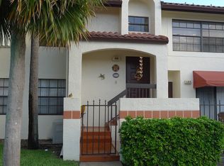 108 Freedom Ct, Deerfield Beach, FL 33442