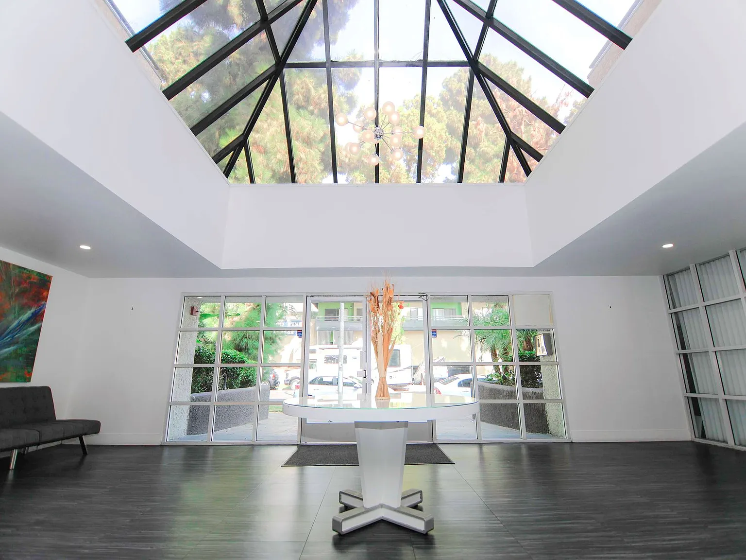 7020 Lanewood Ave, Los Angeles, CA 90028 — Photo 1