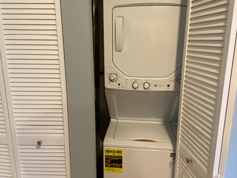 1st image of 1643 W Pratt Blvd #1H