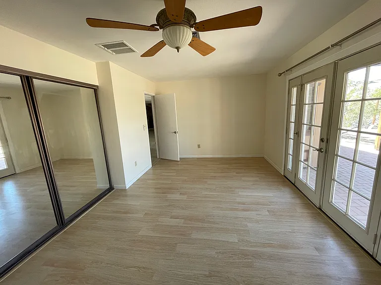 8526 Old Vine Rd — Photo 18