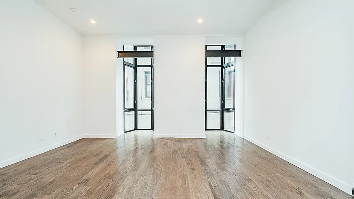 Rented by Nooklyn NYC LLC | media 16