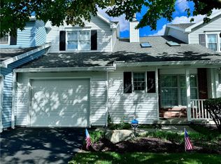 17 Alder Bush, Rochester, NY 14624