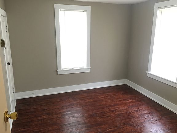 Downstairs bedroom 2