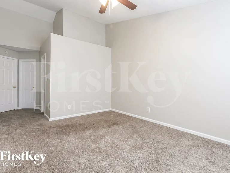 5030 Thompson Park Blvd — Photo 9